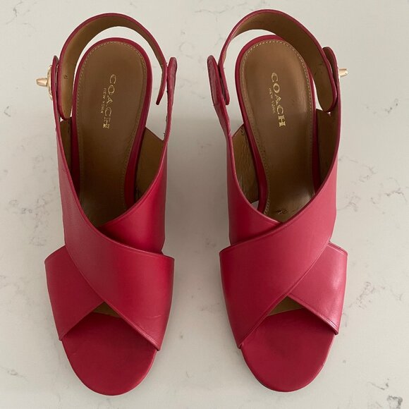 Coach Rosanne Wedge Manmade Cross Strap Sandal Turnlock Gold Hard Red Brown 9.5B - Picture 1 of 13